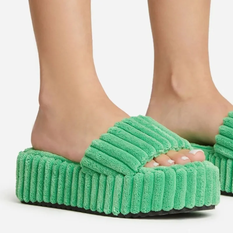 

2023 New Women Home Slippers One-word Thick-soled Warm Furry Women Shoes Embossed Cotton Drag Outdoor All-match Casual Slippers