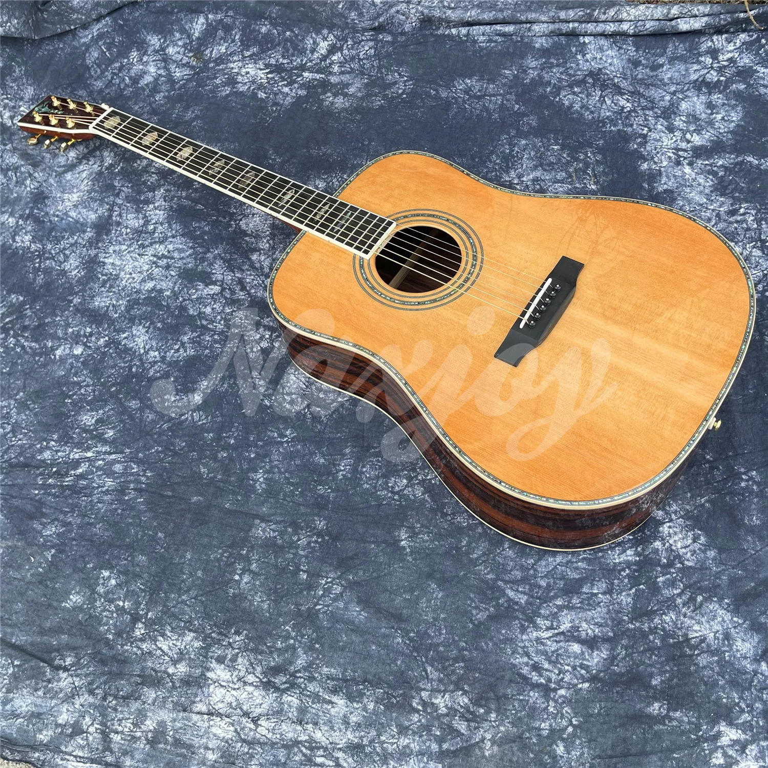 Верх из цельного дерева кедра Корпус кокоболо типа D Акустическая гитара Вставки