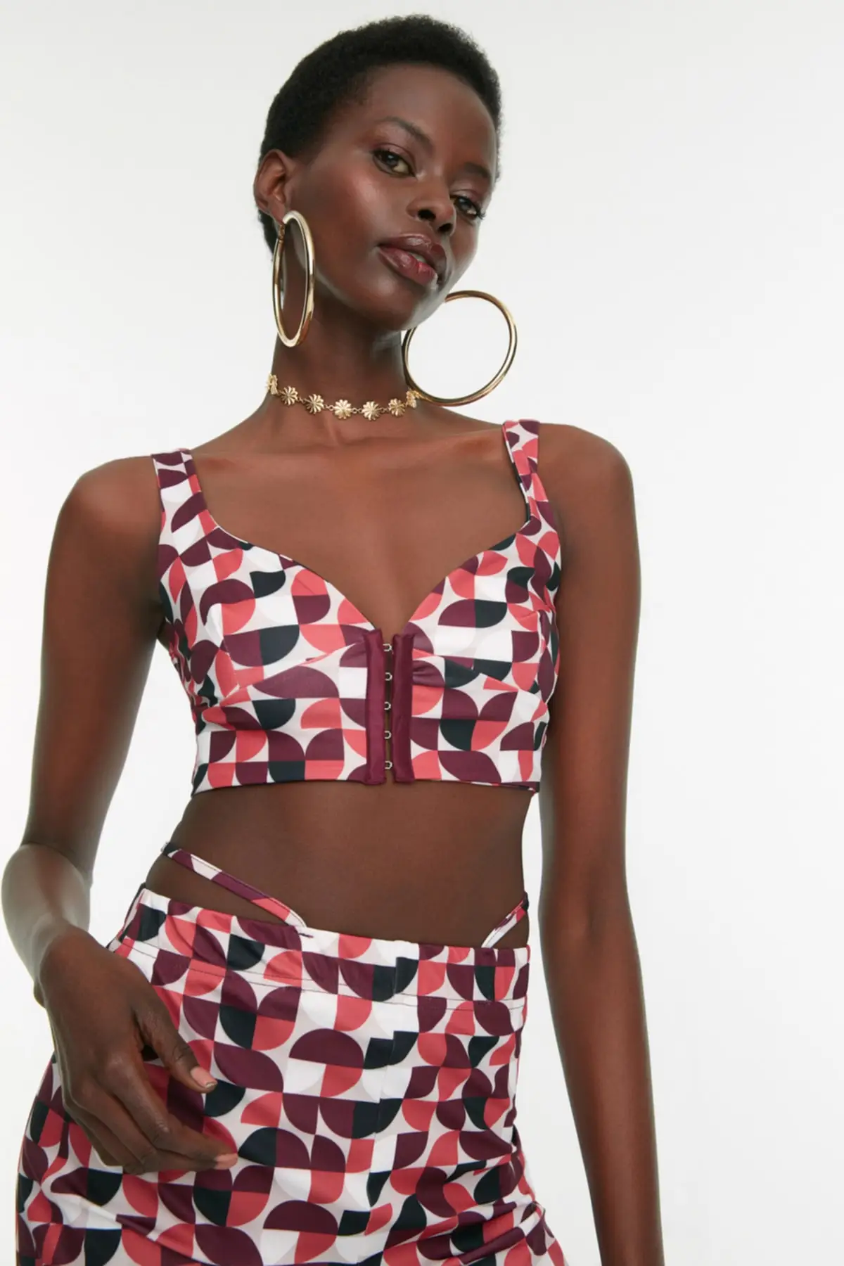 

Geometric Patterned Knitted Bustier TPRSS22BS0006