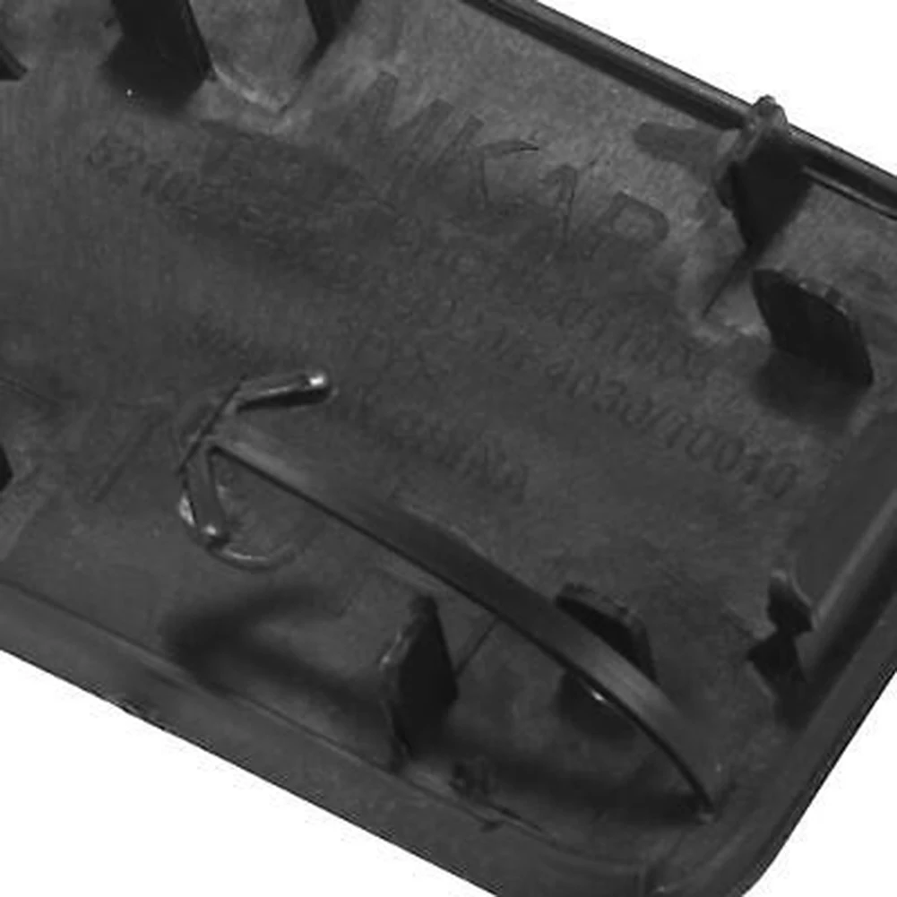 Чехлы для буксировки Крышка прицепа отверстия крюка Oem 52162-F4010 52162-F4020 Черный OEM