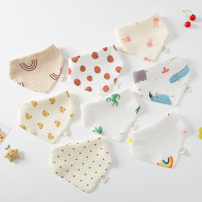 

New Baby Bibs Cotton Triangle Newborn Bibs Cartoon Cute Infant Bib Snap Button Girl Boys Feeding Saliva Towel Kids Burp Cloths