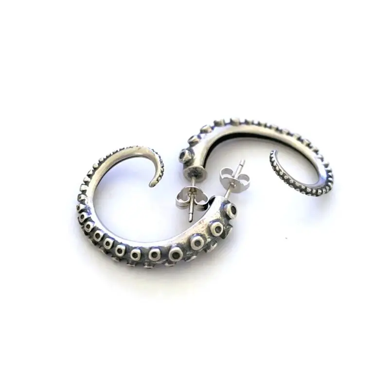 

Vintage Silvery Gothic Squid Tail Octopus Tentacles Stud Earrings Fashion Jewerly