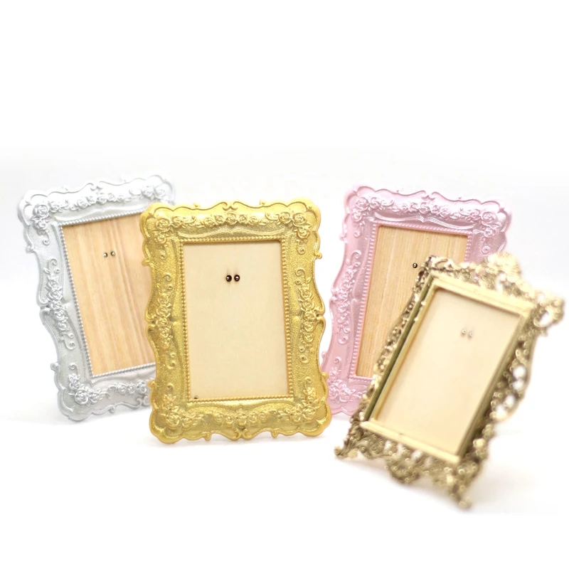 

1Set Dollhouse Accessories Vintage Oil Photo Frame Painting Wall Mural Wall Dollhouse Decoration
