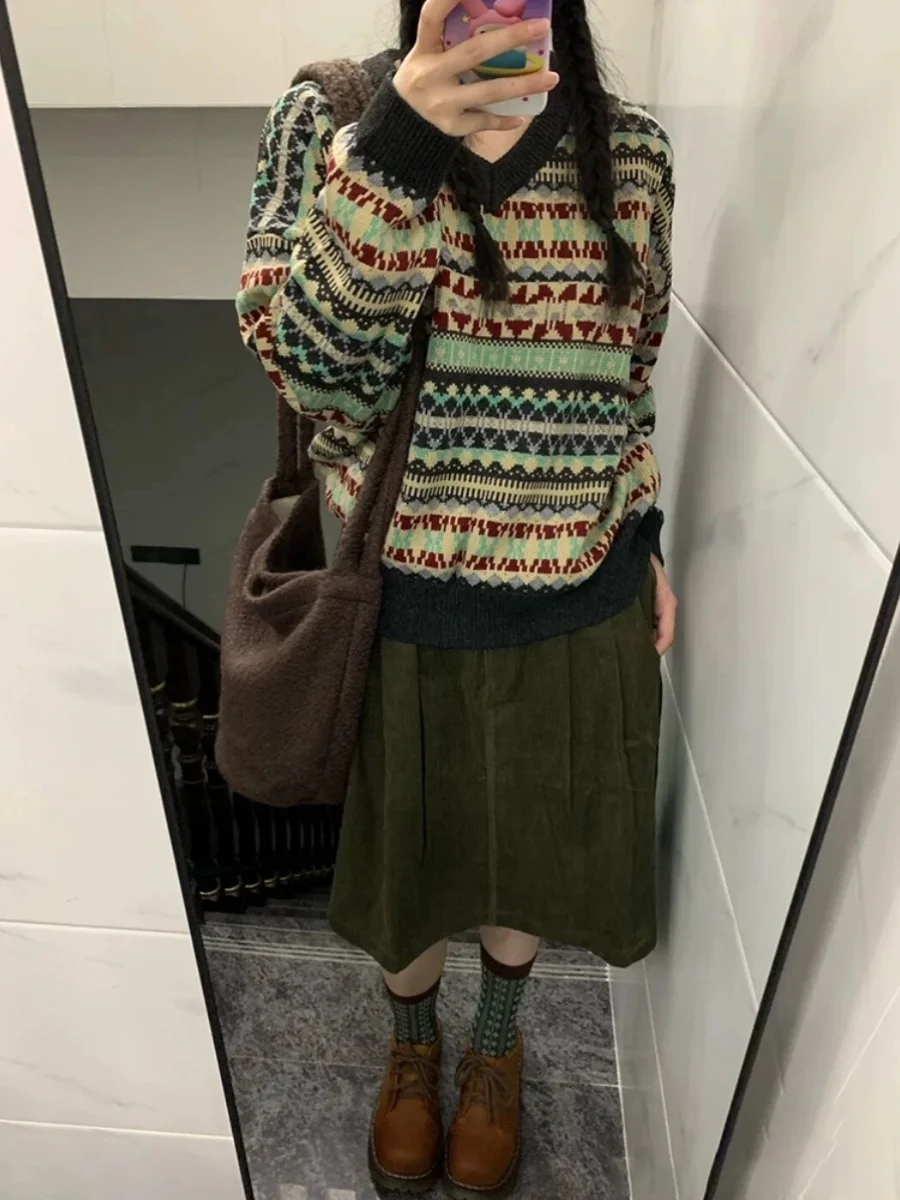 Гонконгский вкус модный ретро контрастный цвет пуловер с v-образным вырезом