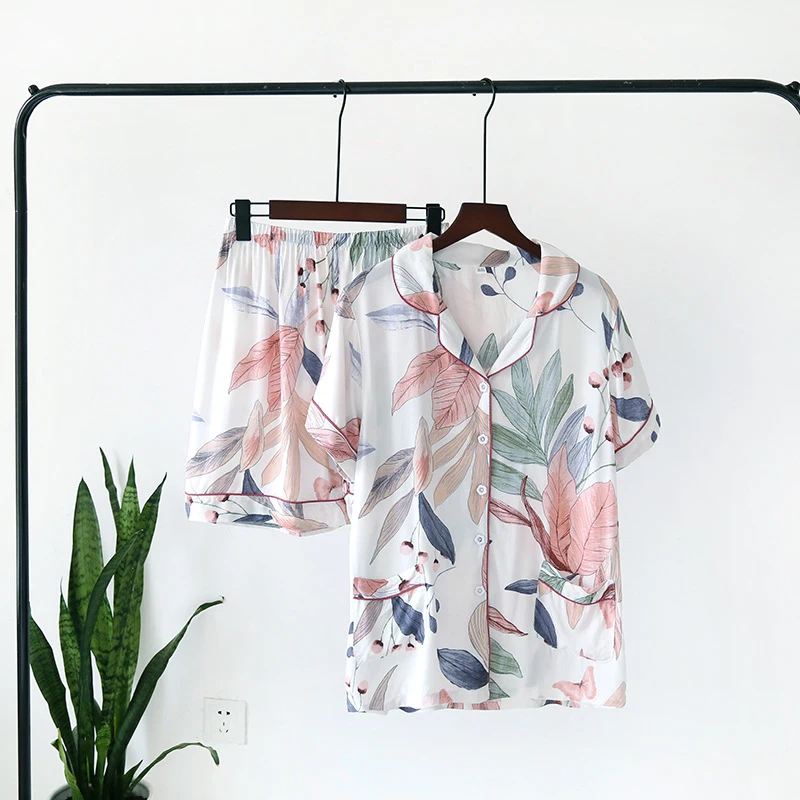 

Women Pajamas Casual Turn-down Collar Short Sleeve Sleepwear Printed Summer Pyjama Shorts Female Homewear