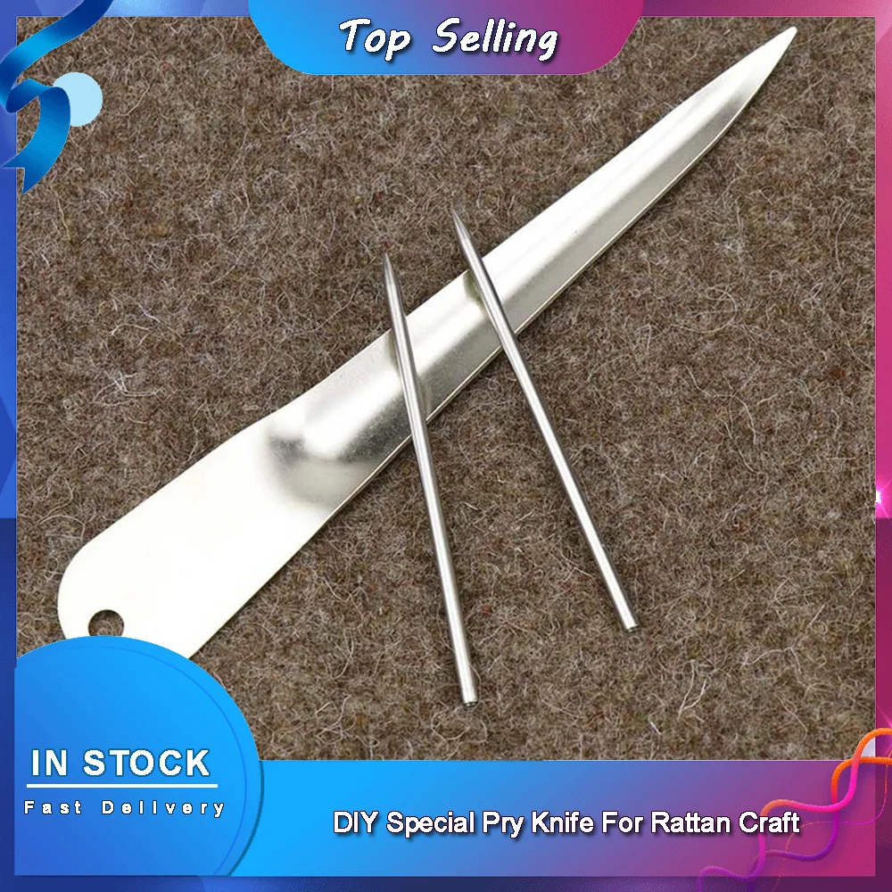 Knitting Tools With 2 Needles