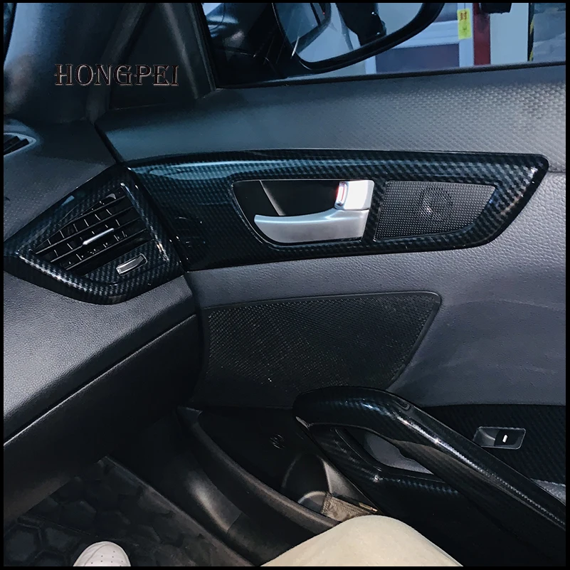 Фото Декоративные накладки для стайлинга автомобиля Hyundai Veloster 2011-2016: на руль, воздуховоды, дверные ручки. Аксессуары для автостайлинга. №2