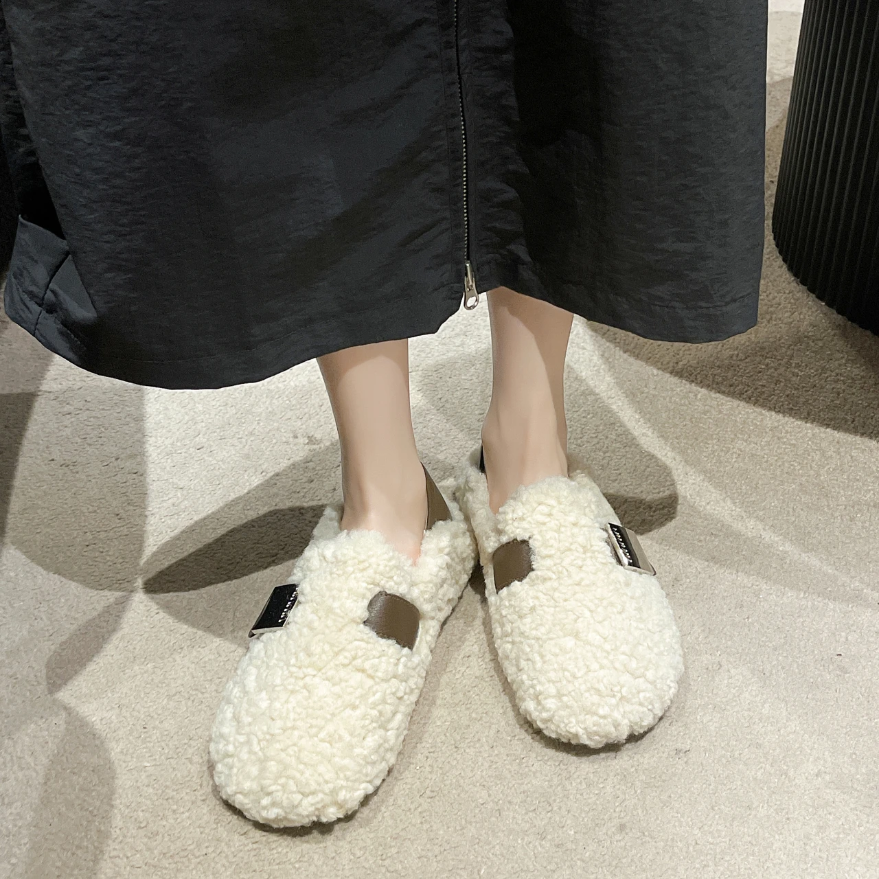 Зимняя обувь женские повседневные кроссовки на плоской подошве лоферы Modis