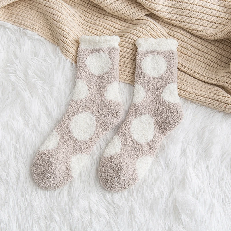 10 Pairs Women Men Winter Thick Coral Velvet Slipper Socks  Polka Dot Jacquard Candy Color Cozy Warm Home Sleeping 37JB