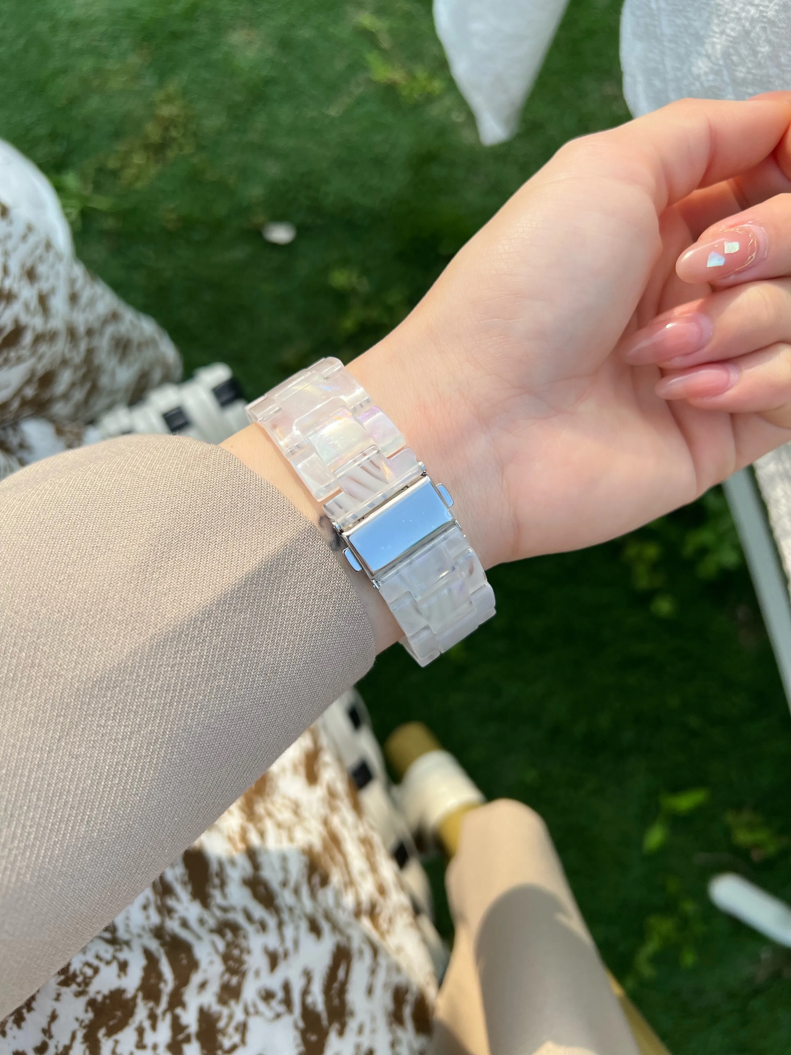 Resin Strap For Apple Watch Band 44mm 40mm 45mm 41mm 49mm 42mm 38mm 40 44 45 mm bracelet iwatch Ultra series 7 se 3 4 5 6 8 band