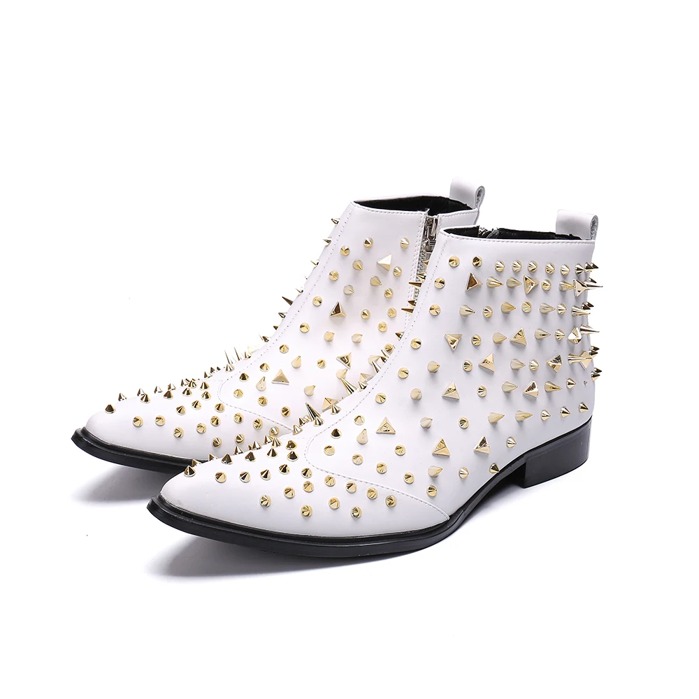 

2023 British Style Rivet Night Club Prom Shoes Social Solid Color Pointed Toe Short Boots Fashion Man Cow Leather Party Boots