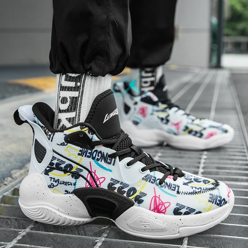 QQ-817 Men's Basketball Shoes Breathable Cushioning Non-Slip Wearable Sports Shoes Gym Training Athletic Basketball Sneakers