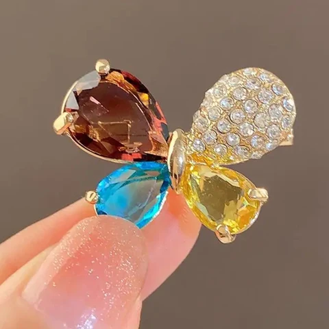 Броши с кристаллами