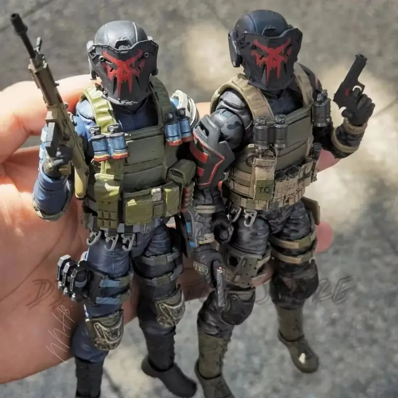 Фигурка Fresh Monkey Fiction Declan Van Helsing 1/12