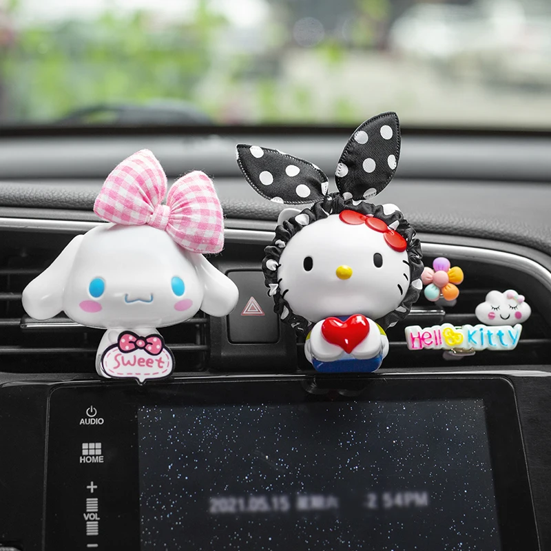 

Kawaii Sanrios Anime Cinnamoroll Car Air Freshener Air Aromatherapy Cartoon Air Vent Perfume Clip Car Perfume Diffuser Gift Toy