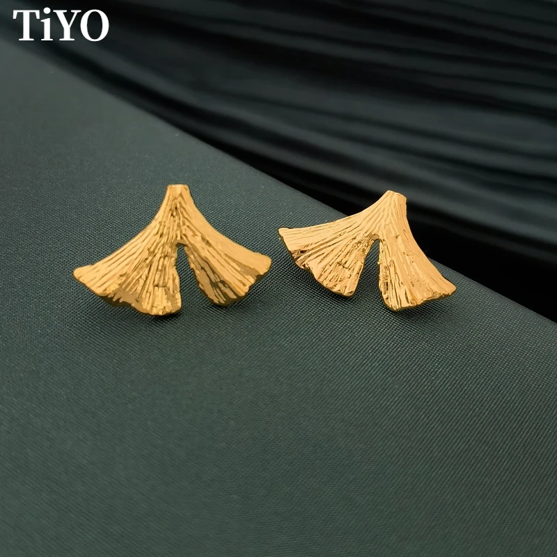 

Trendy Jewelry Geometric Stud Earrings Simply Design High Quality Copper Metal Gold Color Women Earrings For Party Wedding Gifts