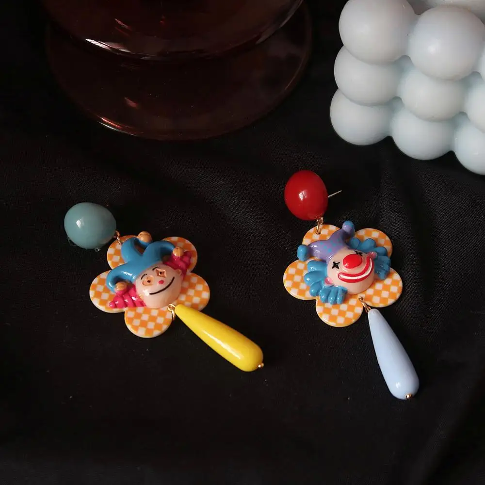Забавные красочные цирковые клоуны Висячие серьги для женщин Смола милые