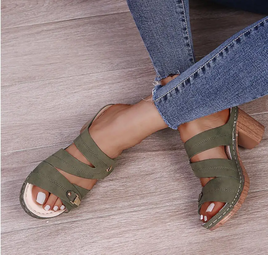 Women's fashion new sandals open toe high-heeled shoes platform anti-heart simple full match leisure summer metal deduction thic