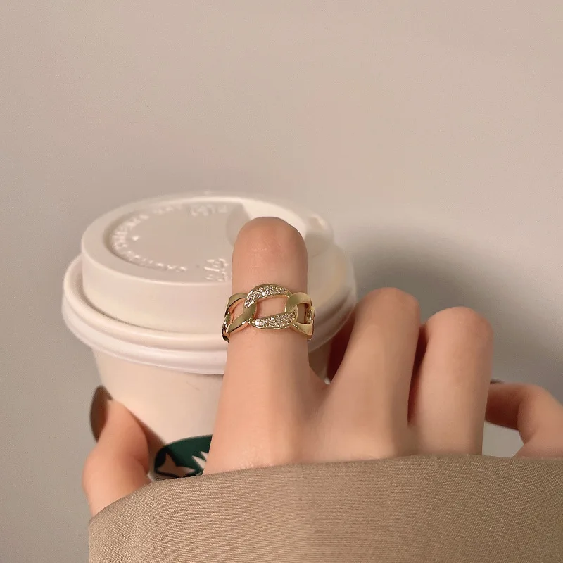 

Korean New Oval Personalized Fashion Index Finger Ring with Micro-set Zircon Ultra-flash Luxury Women's RingStainless Steel Ring