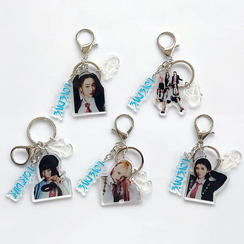 

1Pcs Wholesale Kpop IVE Acrylic Keychain New Album LOVE DIVE Key Chain Accessories Key Ring Cute Pendant Keyring Fans Collection