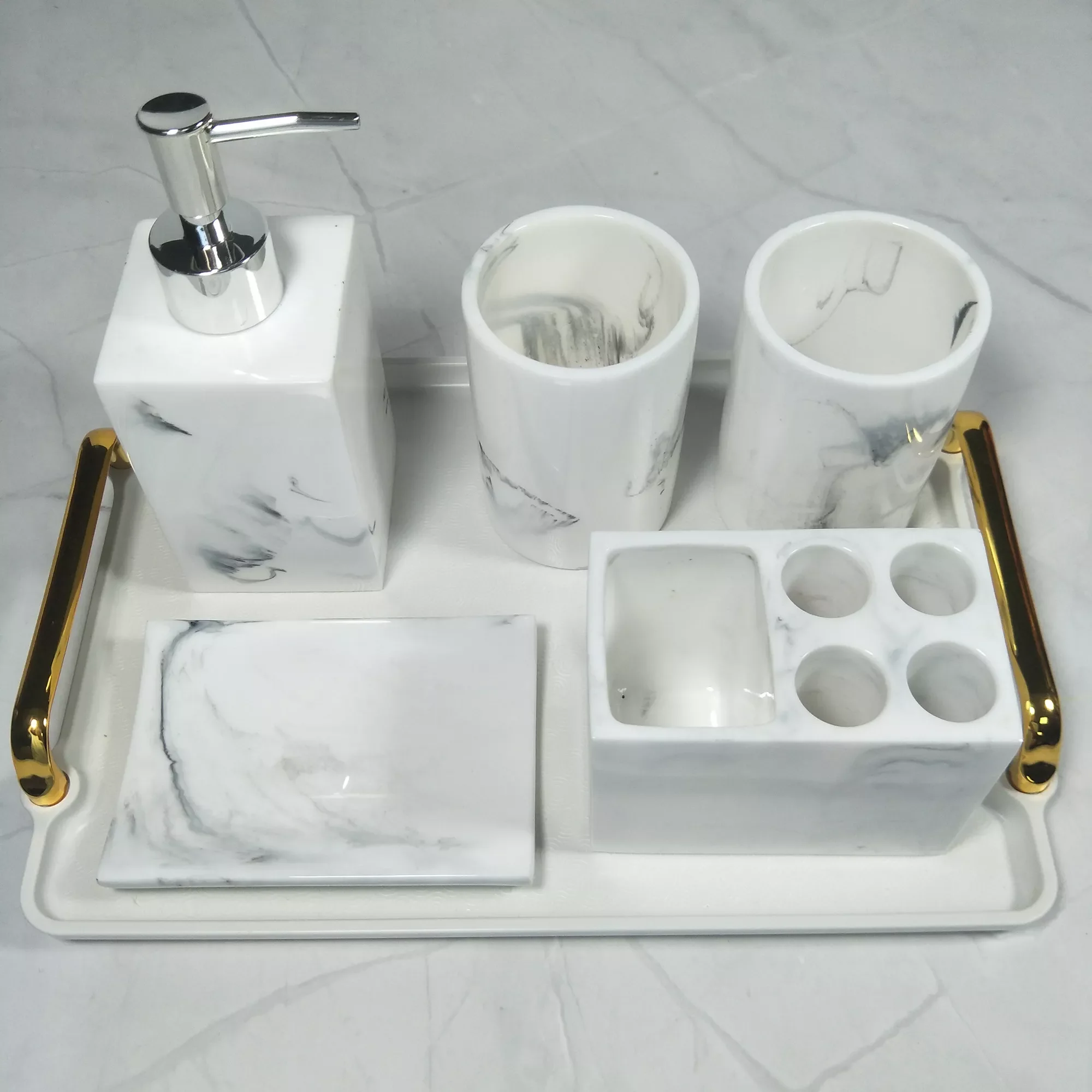 

Bathroom Decoration Accessories for Bathroom Toothbrush Case Bathroom Accessories Resin Shower Toilet Accessories