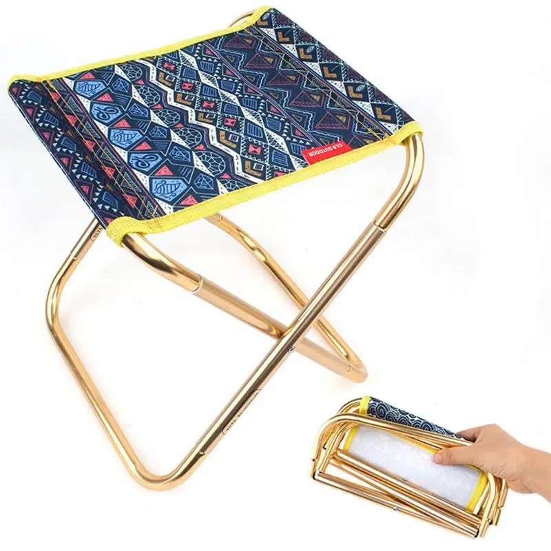 

1Pc Outdoor Mini Portable Folding Stool Beach Chair Aluminum Alloy Camping Oxford Cloth Chair with Storage Bag(Ocean)
