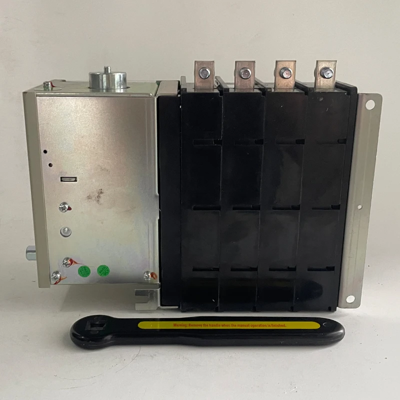 ATS 0306-4993-01 переключатель выбора автоматический 0306-4991-02 125A 200V 4P Cummins оригинал
