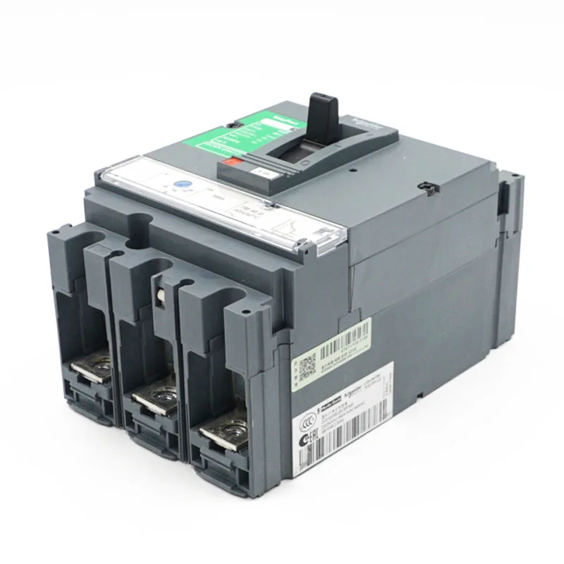 

Оригинальный Новый автоматический выключатель CVS250N TM250D 3P3D LV525453