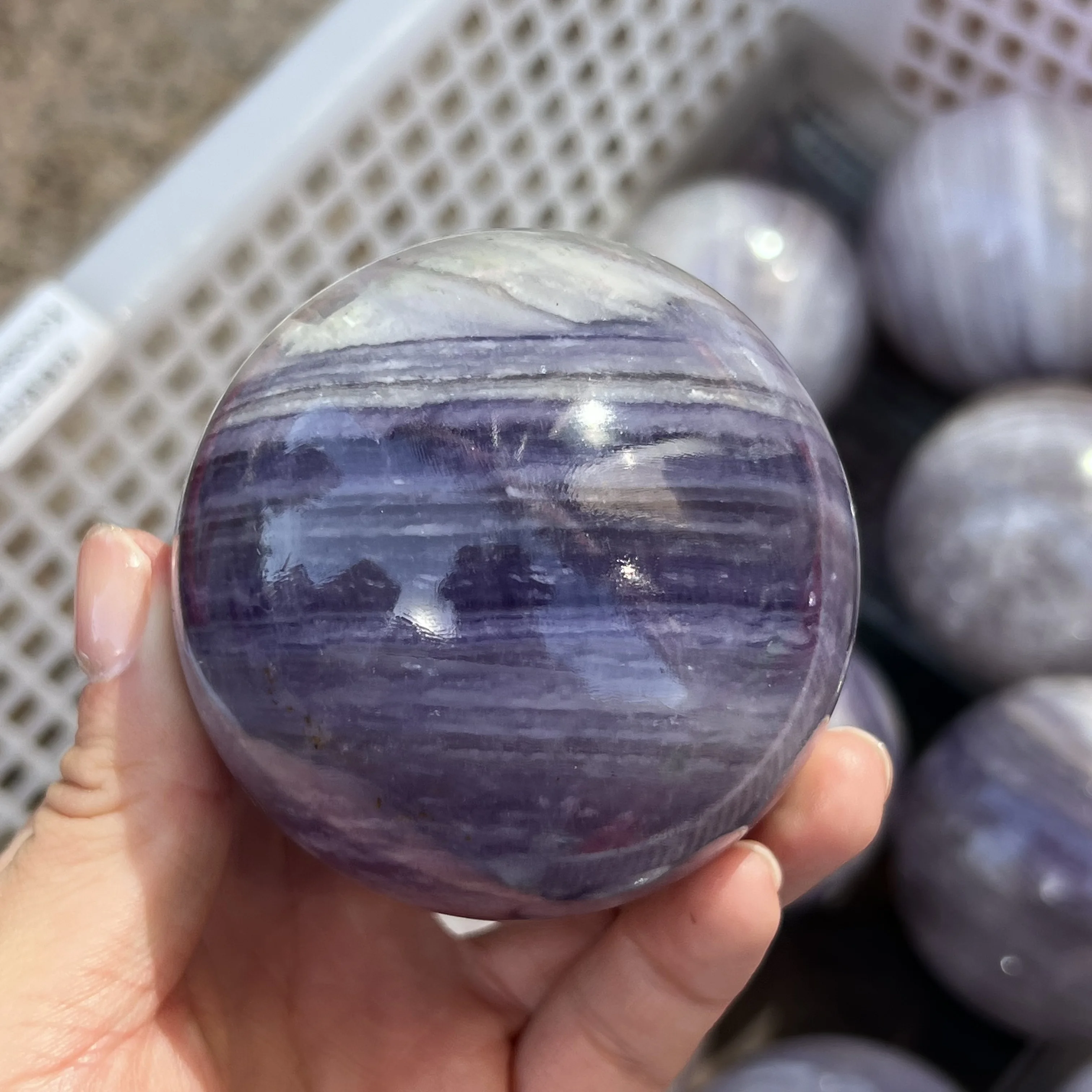 

Natural Purple Silk Fluorite Crystal Ball Reiki Healing Stone Home Decoration Energy Stone Gemstone Mineral Meditation Ornaments