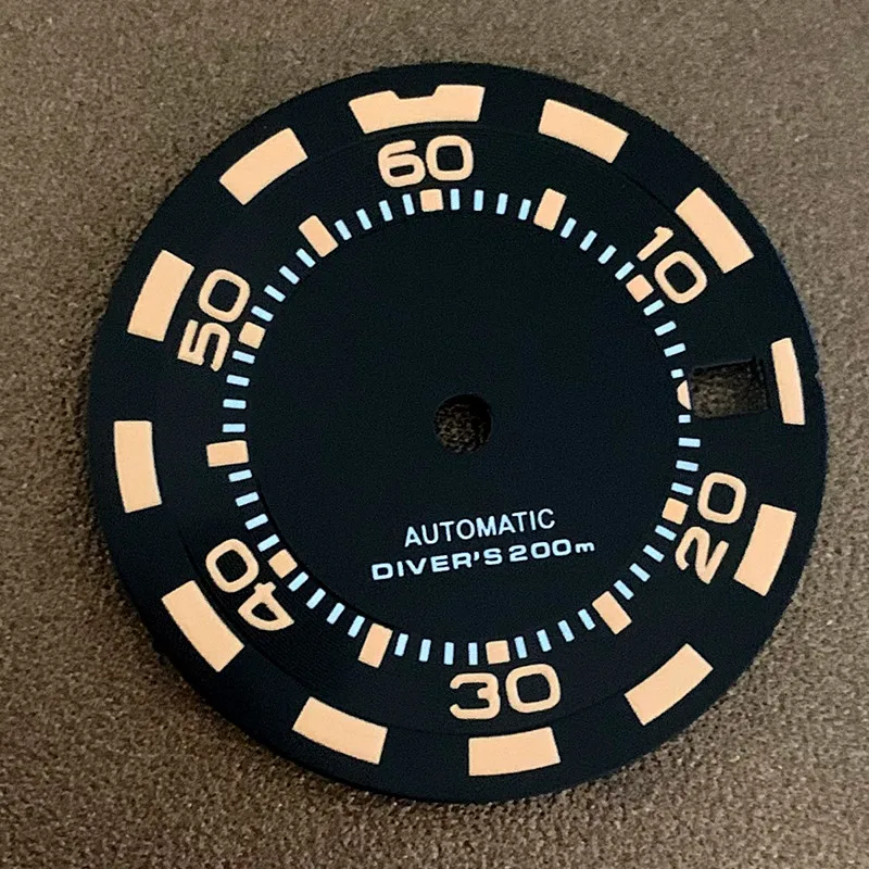 

New dial 28.5mm watch accessories green luminous fit NH35/NH36 automatic movement watch dial