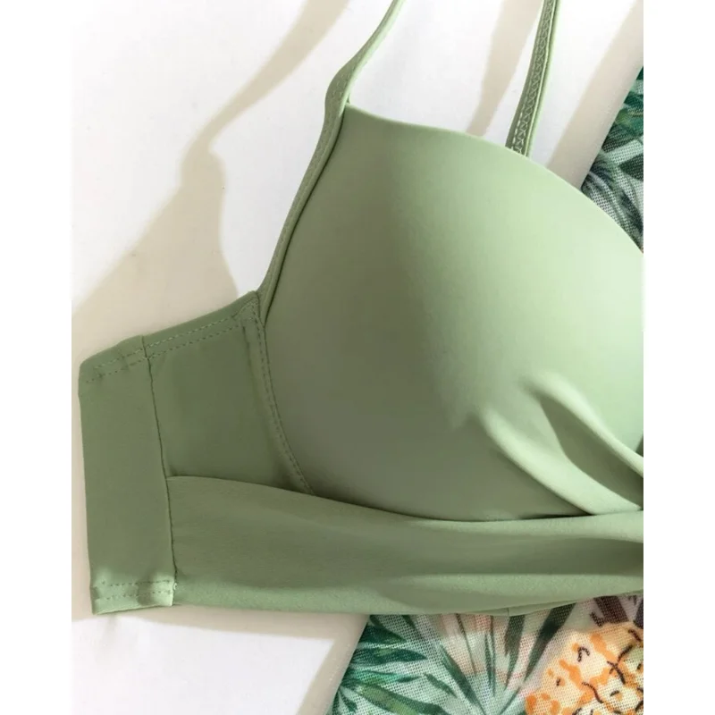 Рисунок 6 - Купальник-бикини женский с цветочным принтом