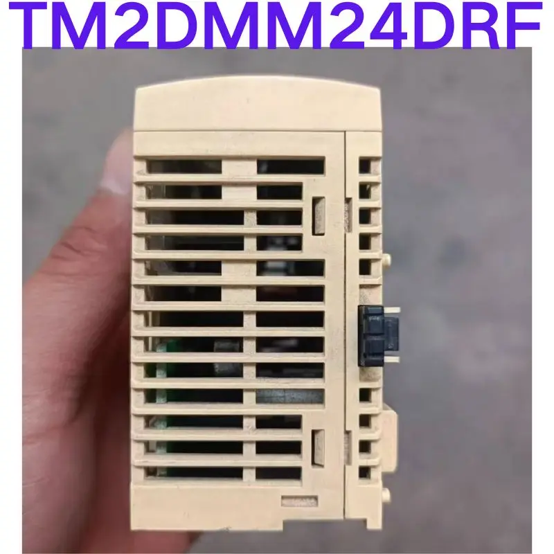 Б/у тест ОК Контроллер программирования TM2DMM24DRF