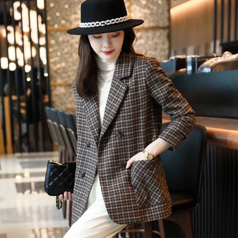 Spot wholesale black hooded suit coat (female) autumn 2022 new small Korean loose casual double breasted suit trendy top