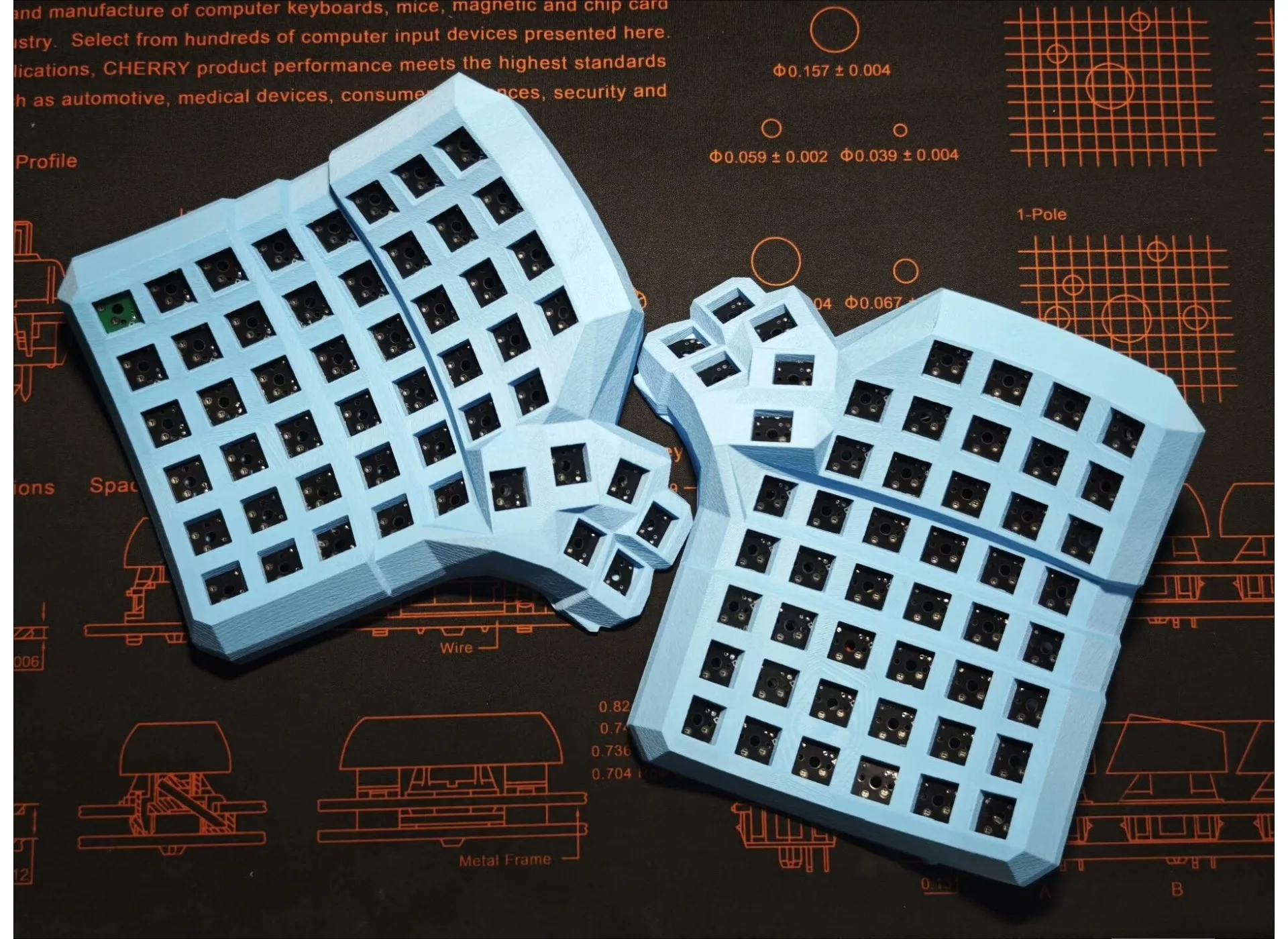 Фото Комплект разделенной клавиатуры Dactyl Manuform 4x6, изготовленная на заказ проводная одномодовая разделенная механическая клавиатура с возможностью горячей замены, игровая клавиатура с флаконом типа C №2