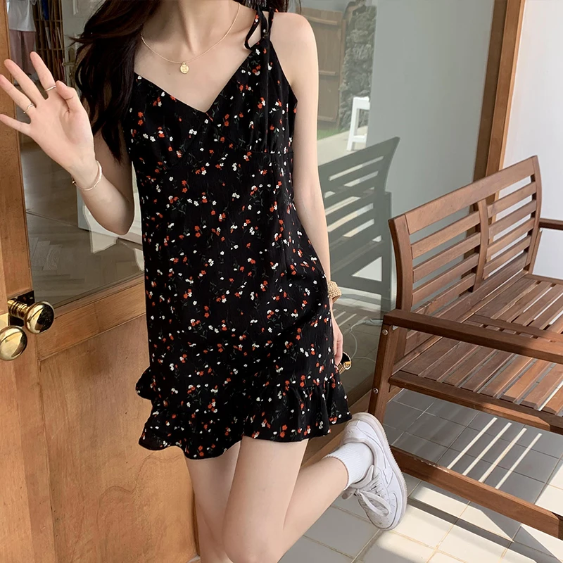 

Dress Women Sleeveless Floral Mini V-neck Sexy Slim Summer Ruffles Design Ladies Fashion Party Leisure Korean Style Popular Ins