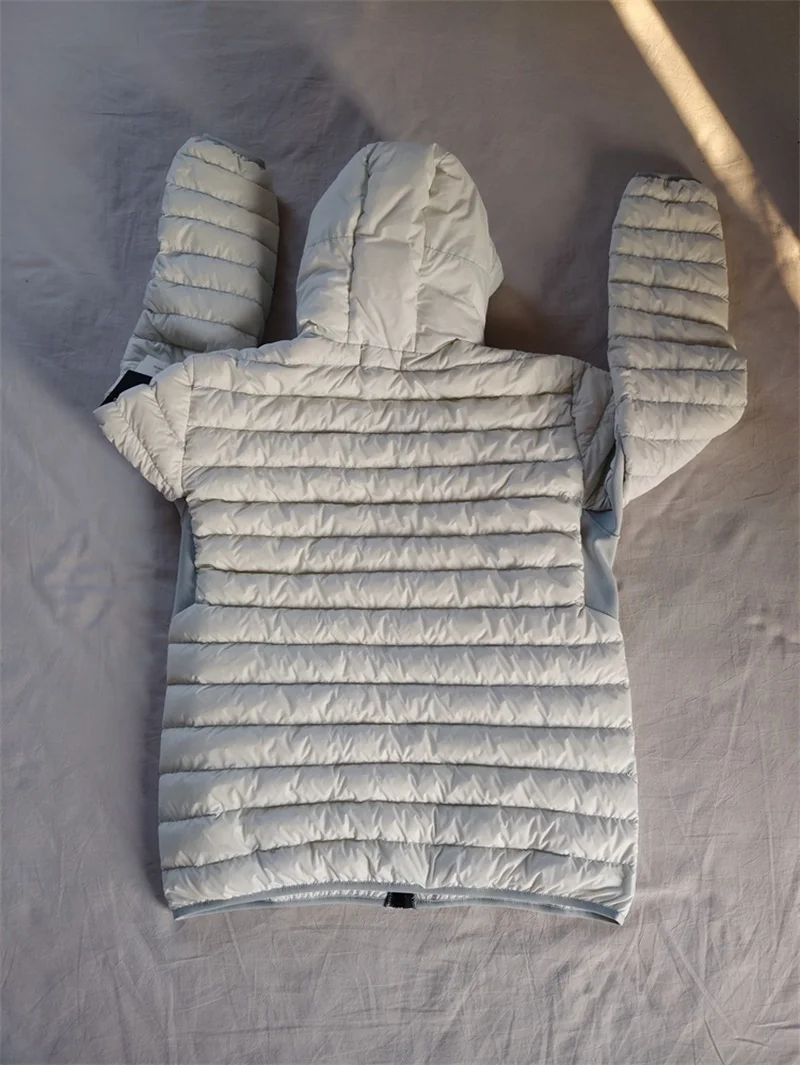 Autumn Winter Fashion Ultra Light Duck Down Jacket Mens Korean Streetwear Feather Coat Hooded Down Jackets Warm Men Clothes