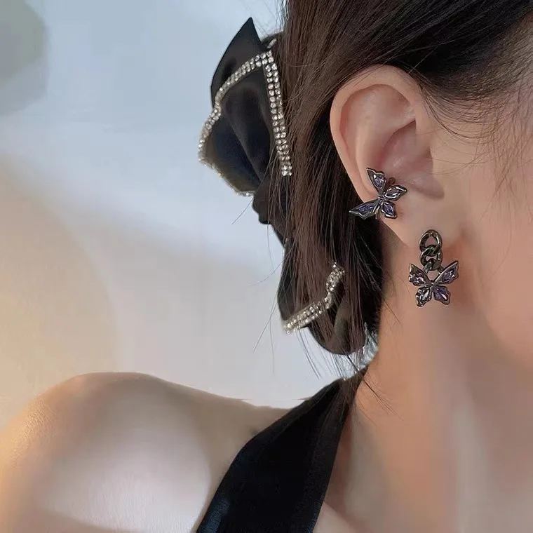 

Premium Sweet Cool Wind Black Purple Butterfly Earrings Personality Dark Ring Vintage Earrings for Women