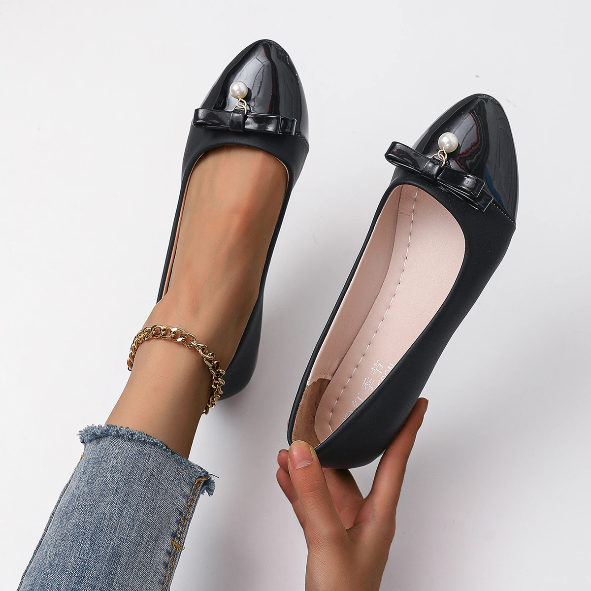 Женская обувь на плоской подошве модные балетки новые женские лоферы без