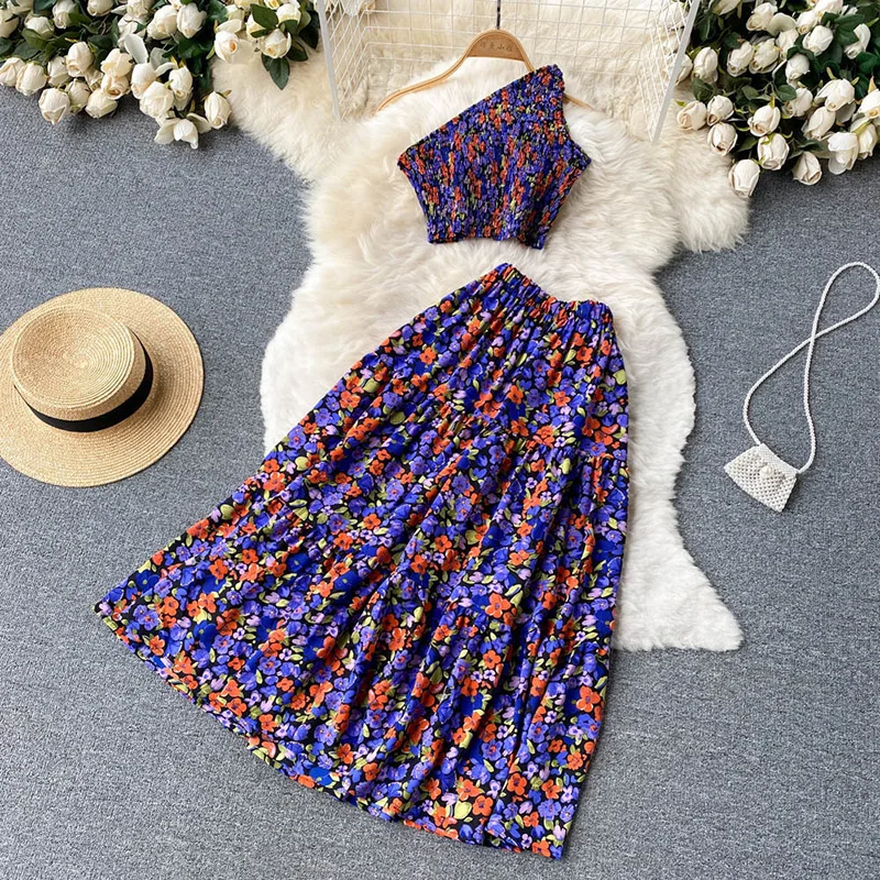 

Women Summer Bohemian Floral Sets Sexy Tank Tops+ Long Print Long Skirt Design Beach Suit Holiday Elastic Waist Two Piece Set