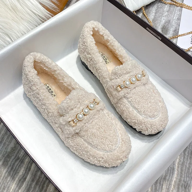 Plush Shoes Women's New Winter Korean Style Outdoor Fashion Brand Pearl Design Flats Lightweight Shoes Slip-on Shoes for Women