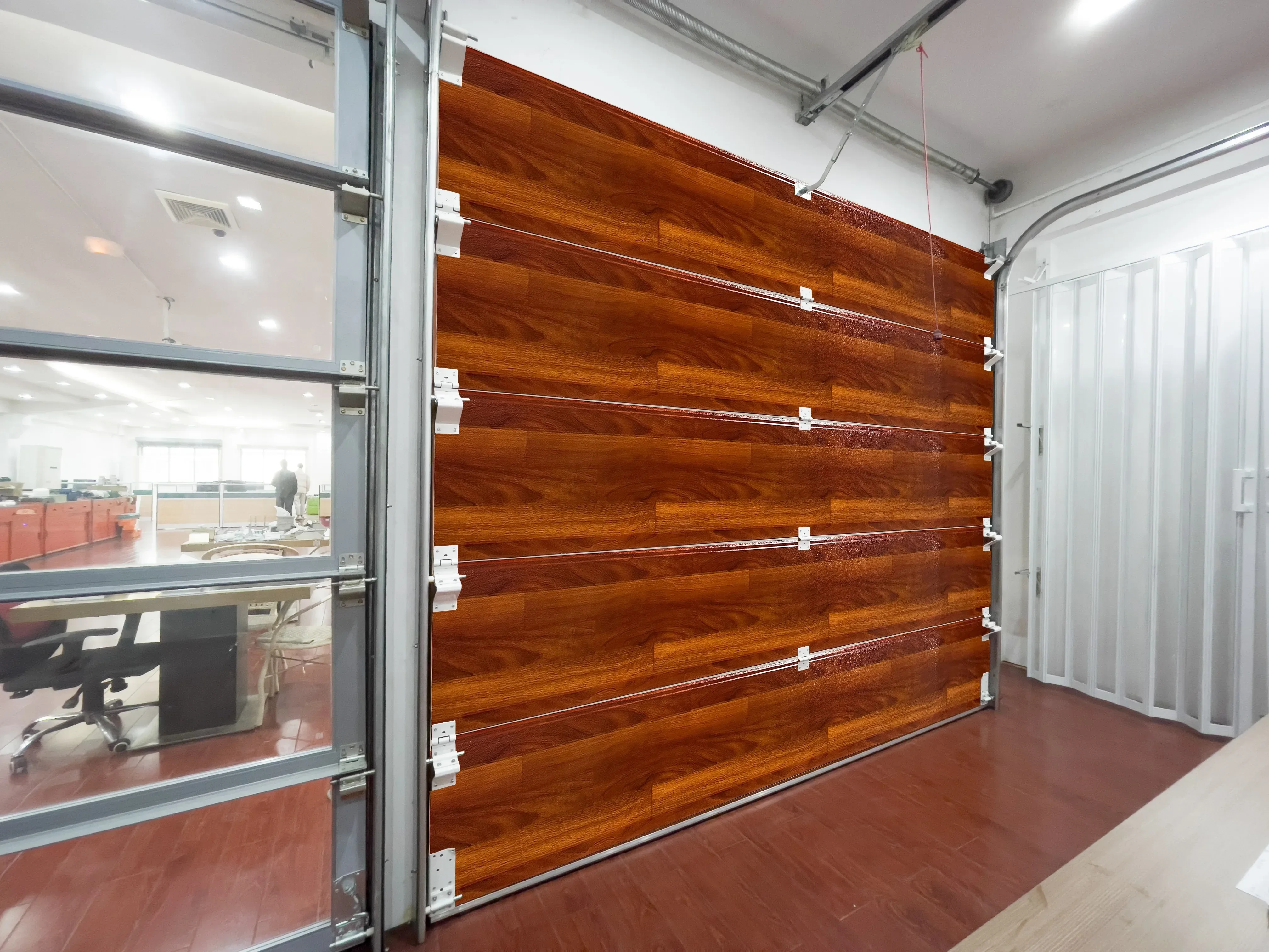 Prettywood жилые современные гаражные двери с дистанционным управлением вставленные