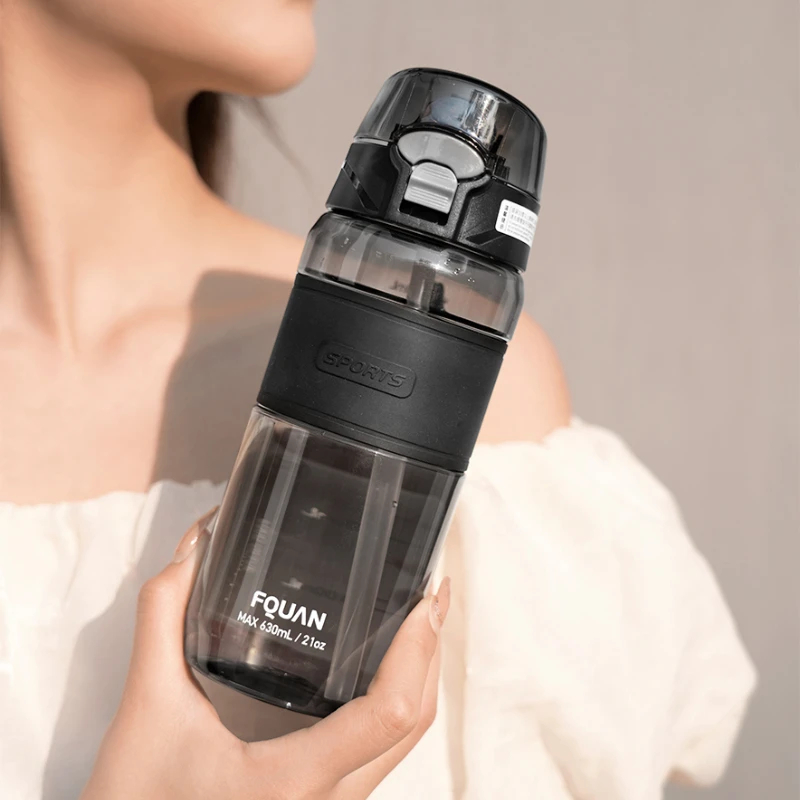 

Water Bottles With Straw Plastic Cups for Girls Men Leakproof BPA Free Travel Portable Large Water Jug For Outdoor Sport Gym