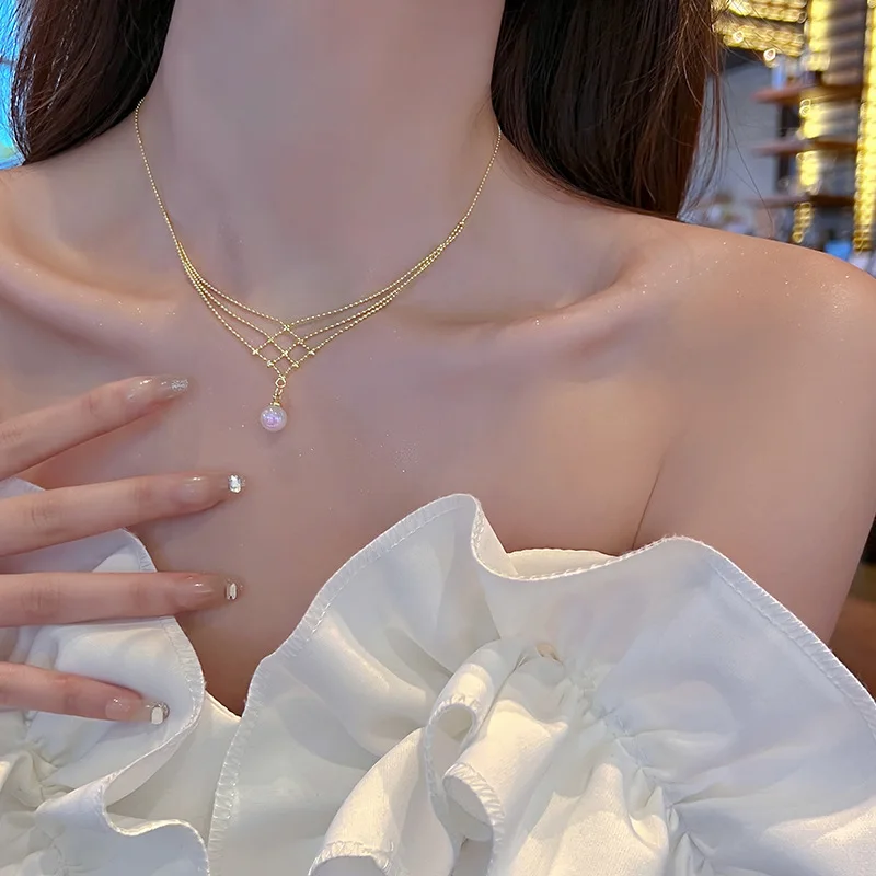 

Luxurious, Small And High Class Design, Touching Fish Color Pearl Necklace, Ins, Fashionable Red, the Same Style, Collarbone