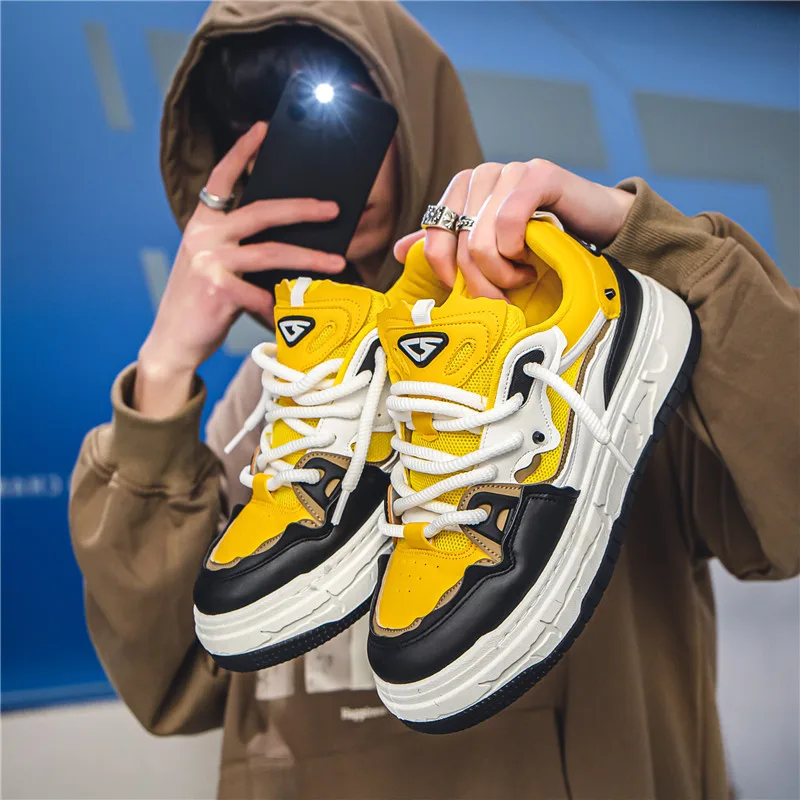 

2023 new tide thick bottom small sandals recreational skateboard shoes students men's shoes