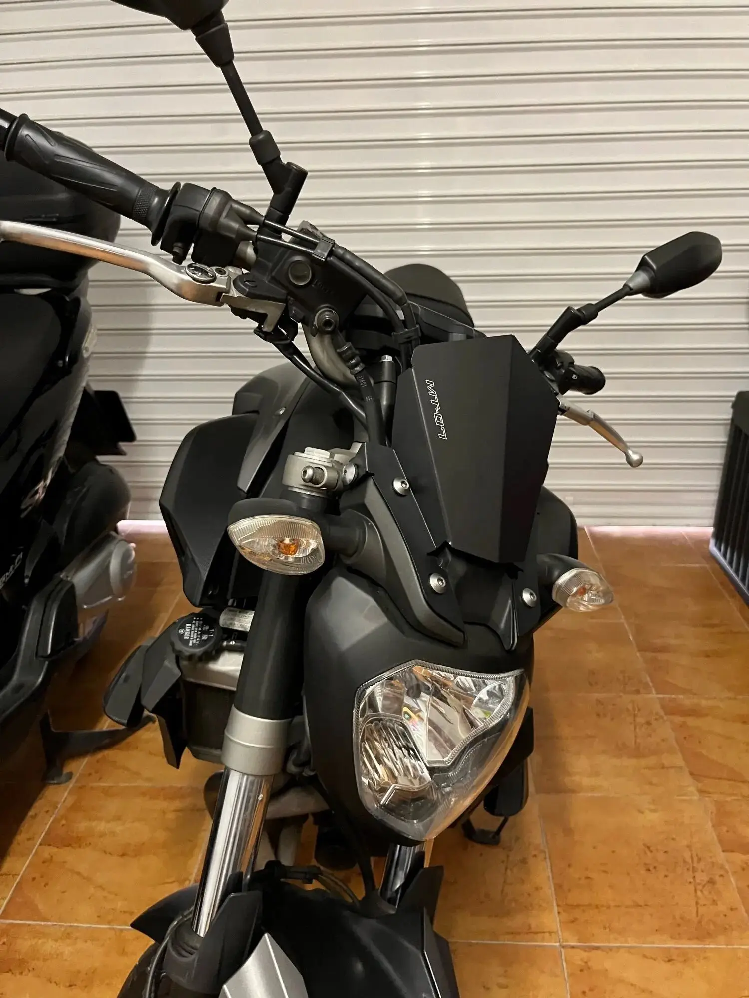 

Motorcycle Aluminium Accessories Front Windshield Wind Deflector Windscreen For Yamaha MT07 FZ 07 MT-07 FZ07 2013 2014-2017