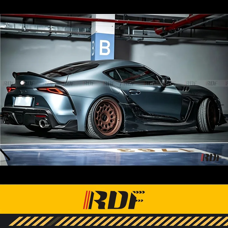 Фото Подходит для Toyota New Supra GR A90. Заднее антикрыло, модифицированный спойлер YISO из углеродного волокна для крышки багажника, аксессуар в стиле 