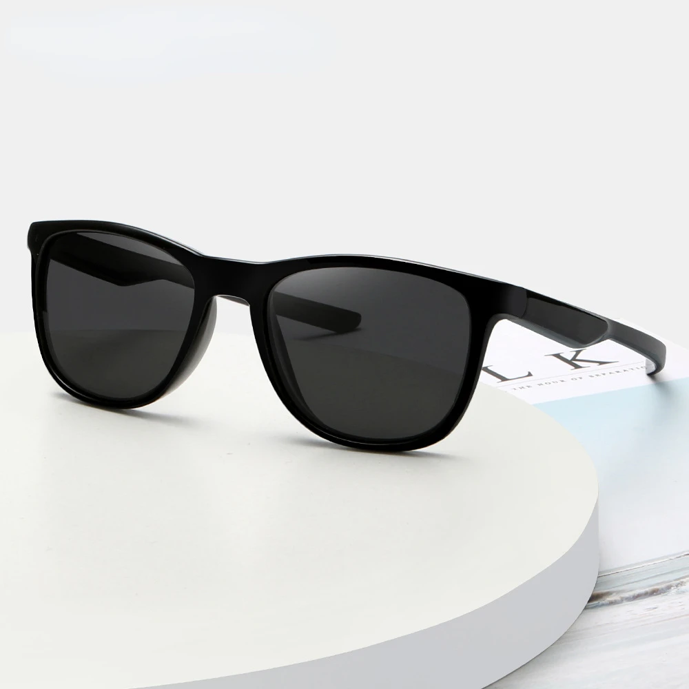 

2022 New European and American Fashion Sunglasses Sports Men's Sunglasses Color-changing Glasses TR90 Cycling Sunglasses