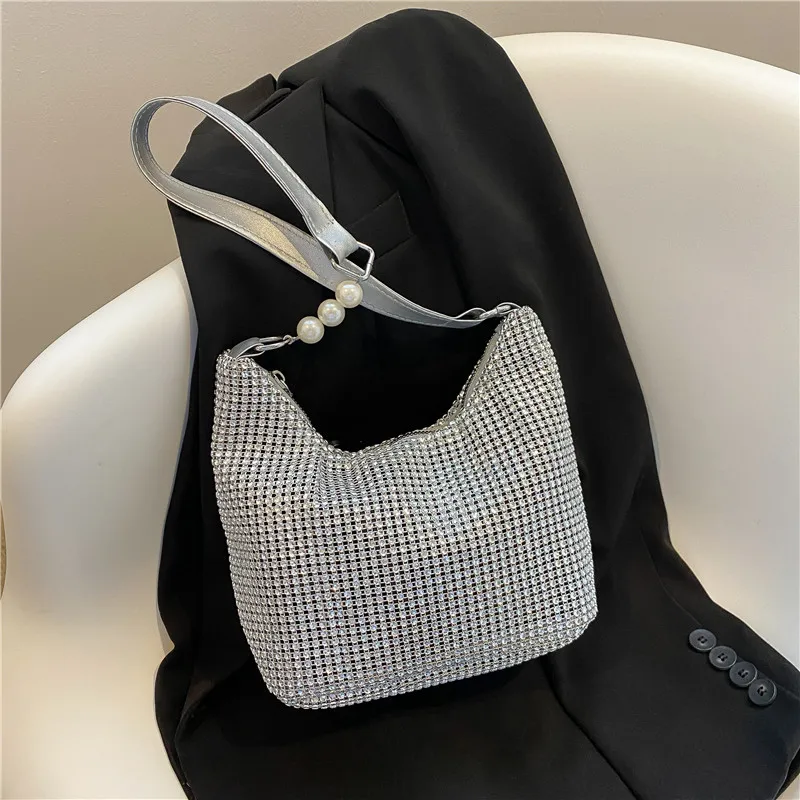 

Модная женская квадратная сумка-мессенджер, дизайнерская сумка через плечо с жемчужной цепочкой