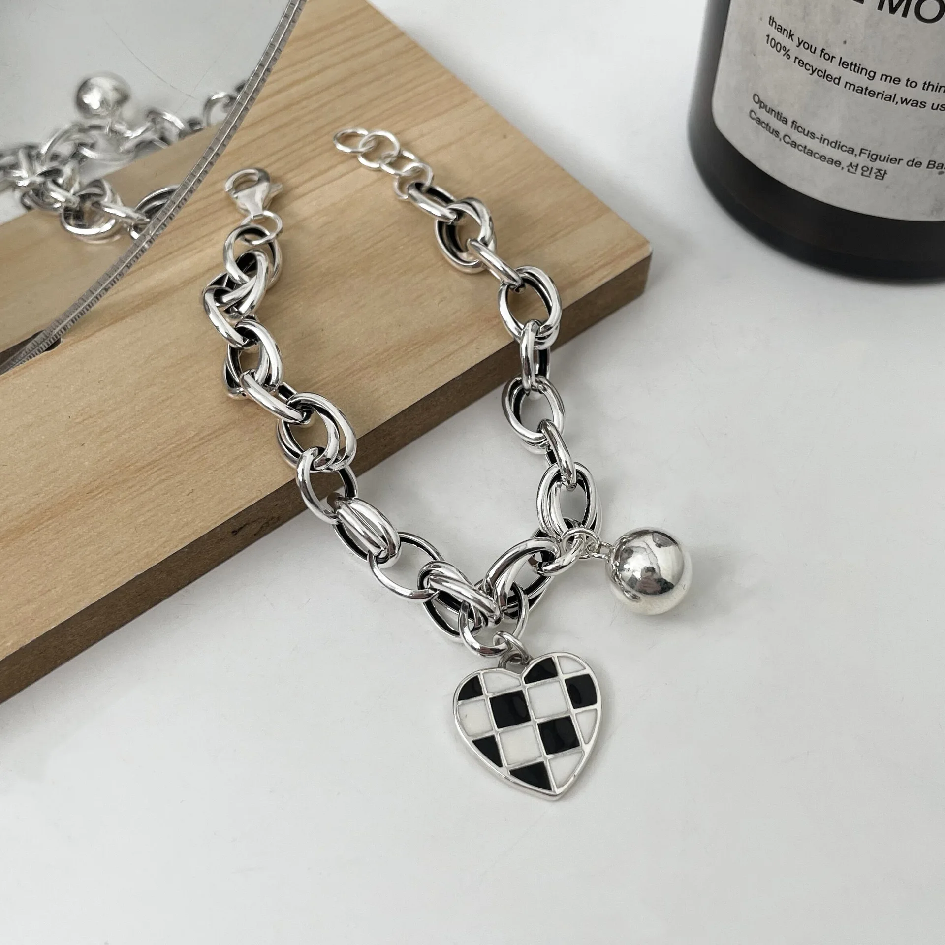 

S925 Sterling Silver Double Button Checkerboard Heart Bracelet for Women Ins Tide Niche Design Exquisite High-end Party Jewelry