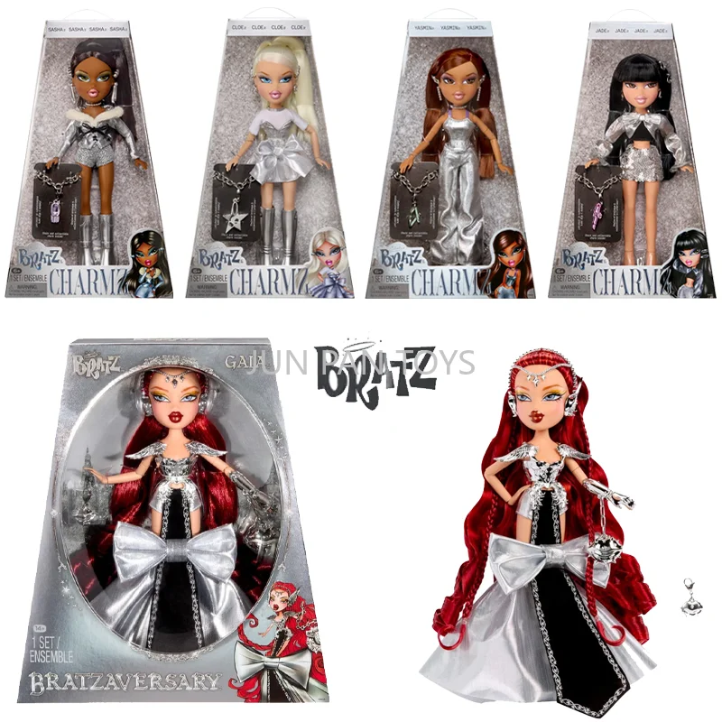 Фото Оригинальный браслет Bratz Charmz с фигурками Кло, Джейд, Саша, Язмин, коллекционный шарм Bratzaversary 2026 Gaia Fashion Doll, подарок для девочек и детей №1